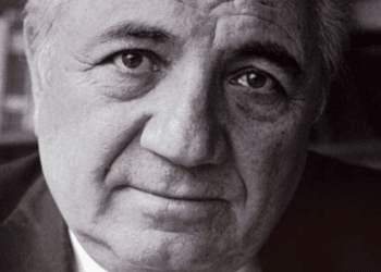 Xhahid Kylebi: Histori